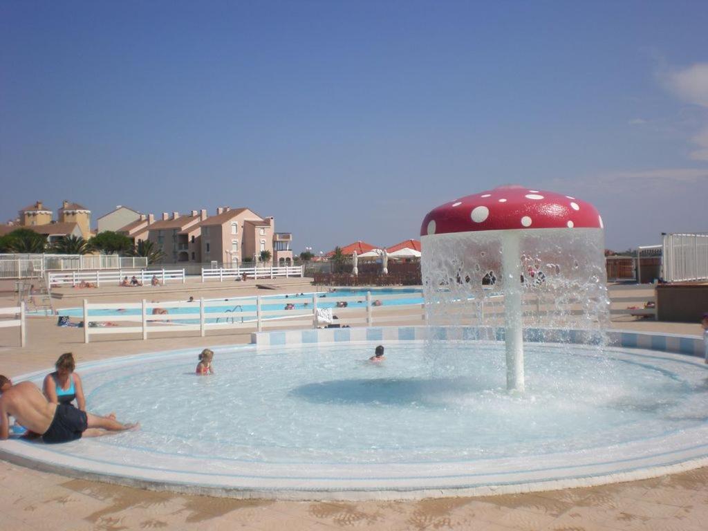 Le Soleil Bleu Wifi Clim Villa Le Barcarès Екстериор снимка