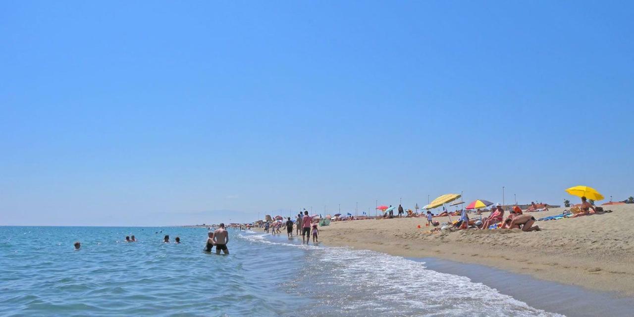 Le Soleil Bleu Wifi Clim Villa Le Barcarès Екстериор снимка