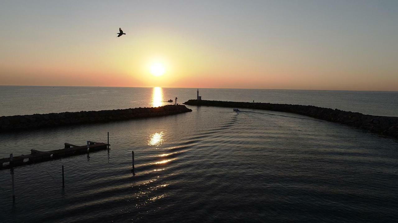 Le Soleil Bleu Wifi Clim Villa Le Barcarès Екстериор снимка